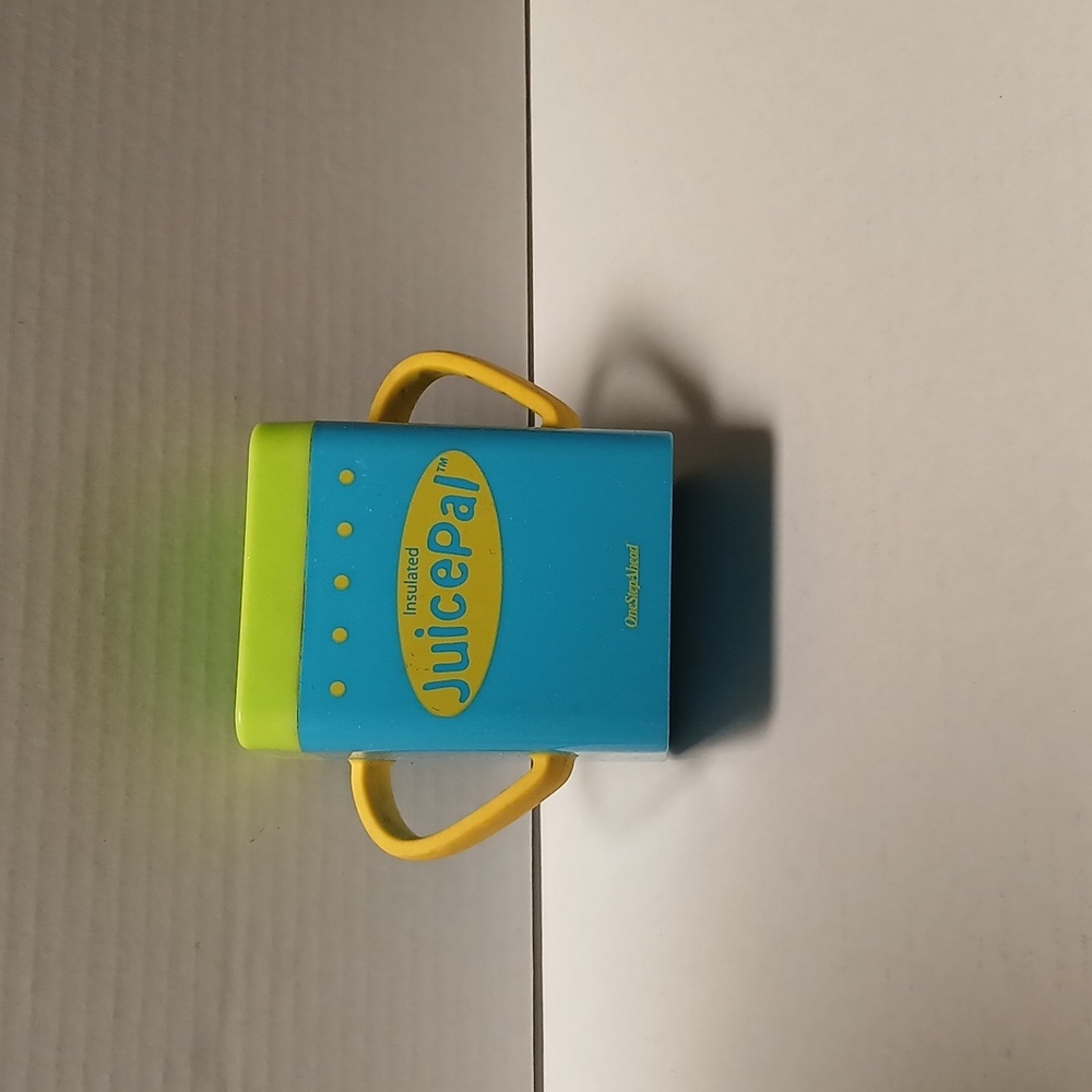 Ome Step Ahead Insulated JuicePal for Toddlers Blue Green GUC